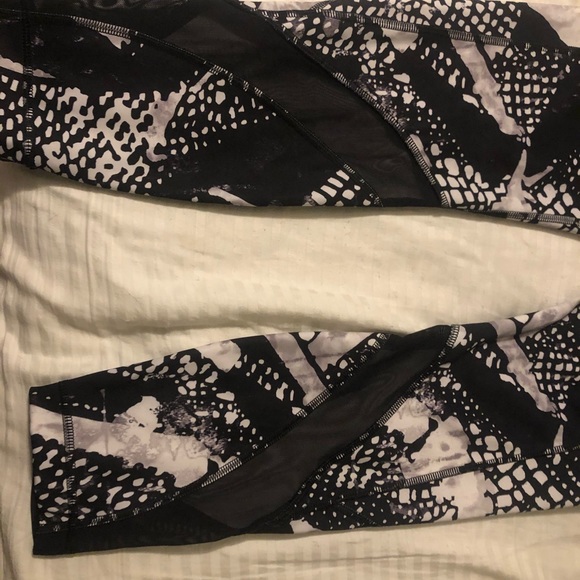 Lululemon 7/8 wunder under tights - Picture 5 of 6